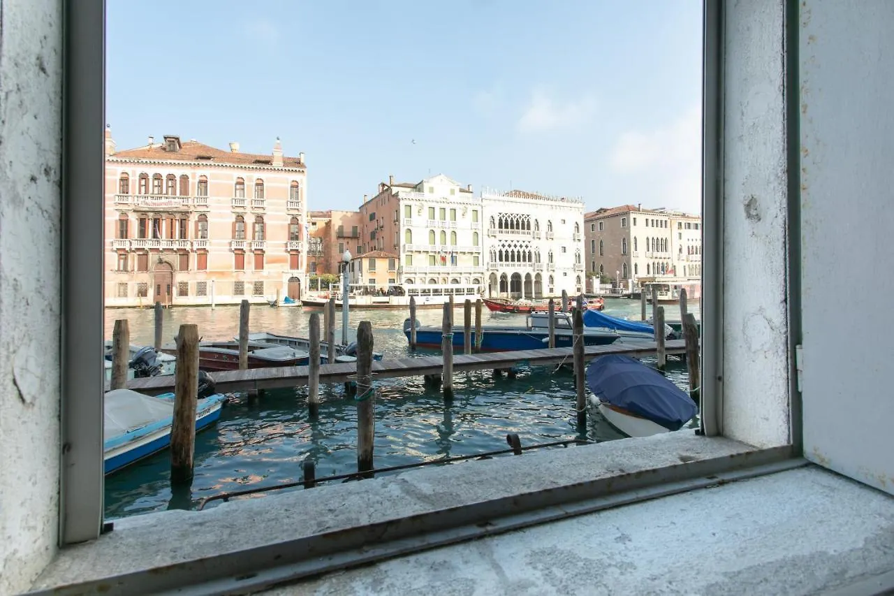 Canaletto Apartment Rialto Venice